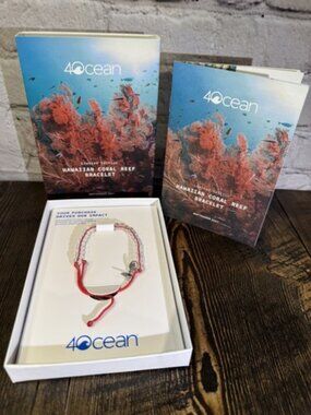 4Ocean Hawaiian Coral Reef Bracelet Red Clear Limited Edition Sept 2021 Jewelry